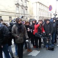 MANIF PCE DU 9.12.2014 DEVANT L'ASSEMBLEE NATIONALE ATTENTE DE EMMANUEL MACRON 